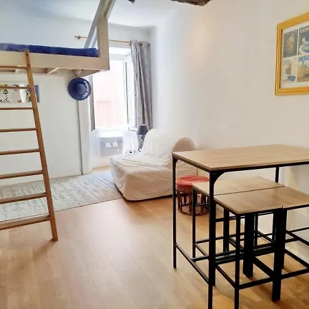 Appartement Le Du Cardinal Central/ Wifi/ à Pieds! Ajaccio (Corsica)