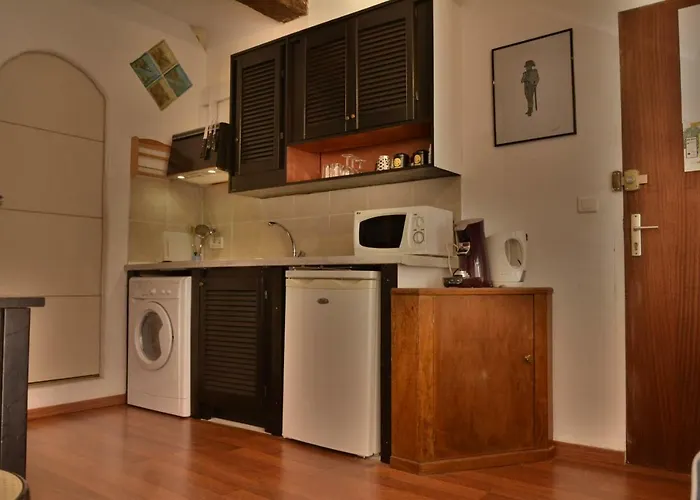 Appartement Le Du Cardinal Central/ Wifi/ à Pieds! *