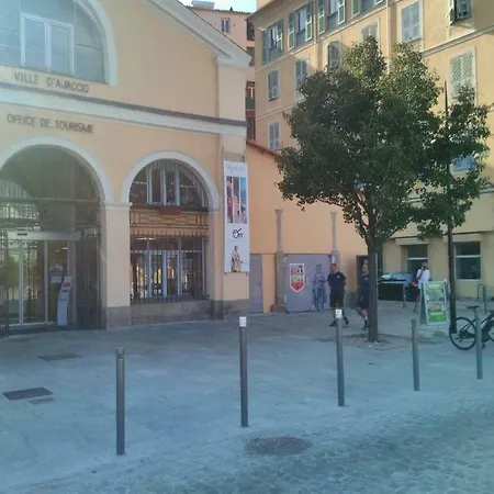 Le Du Cardinal Central/ Wifi/ Ajaccio à Pieds! Appartamento